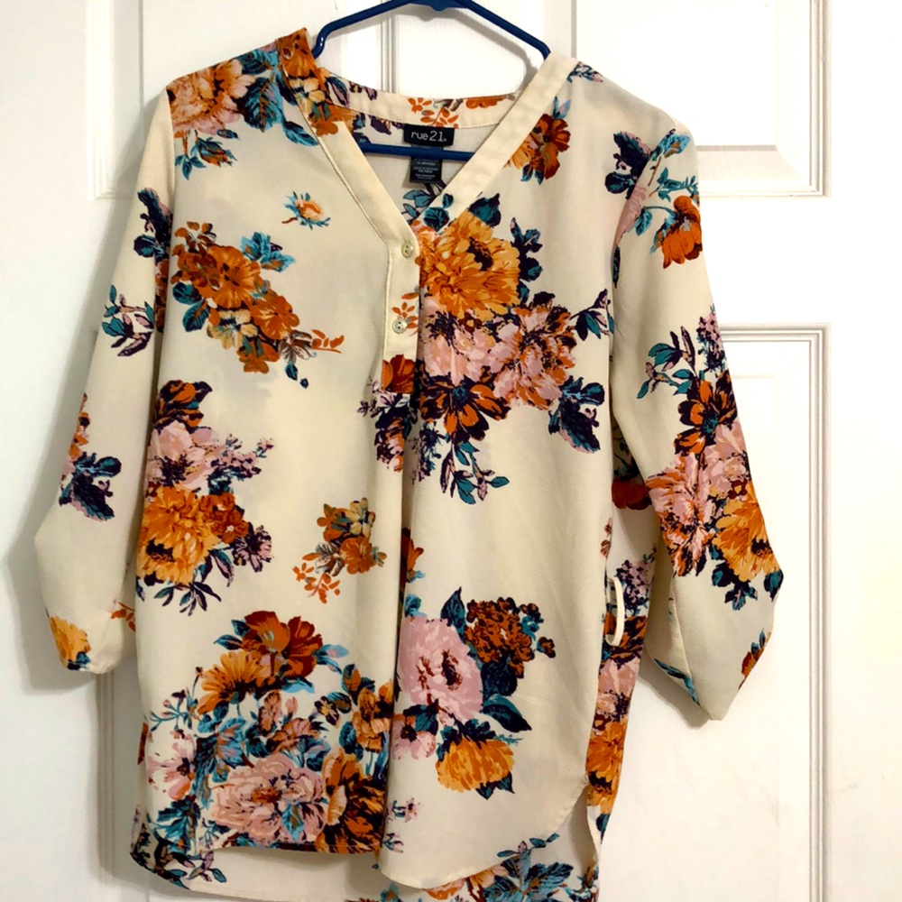 Woman’s top